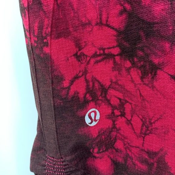 Lululemon In the Flow cropped compression leggings red black tie dye ruching 4 - Picture 3 of 5